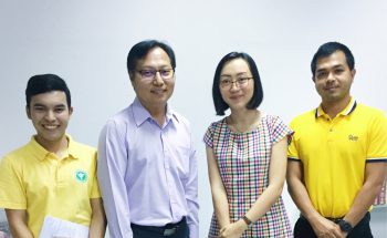 ภก.นพดล จริงจิตร พร้อมด้วยบุคลากรศูนย์วิจัย ให้การต้อนรับอาจารย์ประจำสาขาวิชาชีววิทยา คณะวิทยาศาสตร์ มหาวิทยาลัยทักษิณ วิทยาเขตพัทลุง